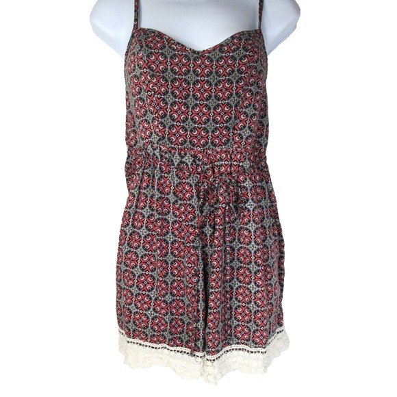 Abercrombie & Fitch Spaghetti Strap Mini Romper XS Lace Bottom Viscose 26-323 - Picture 1 of 11